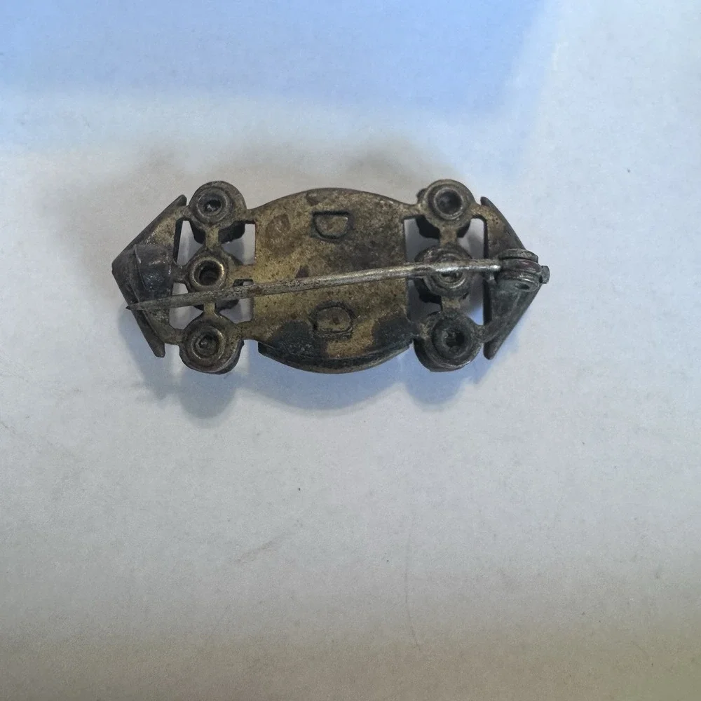 Antique Art Deco Red‎ Glass Clear Rhinestones Silvered Brass Bar Brooch Pin